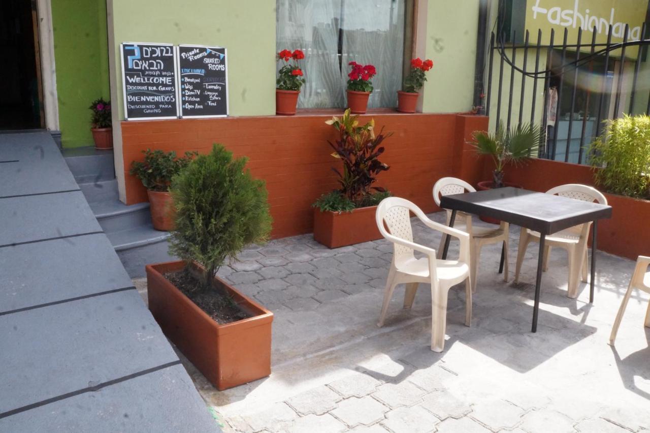 Discovery Quito Hostel Puembo Exterior photo
